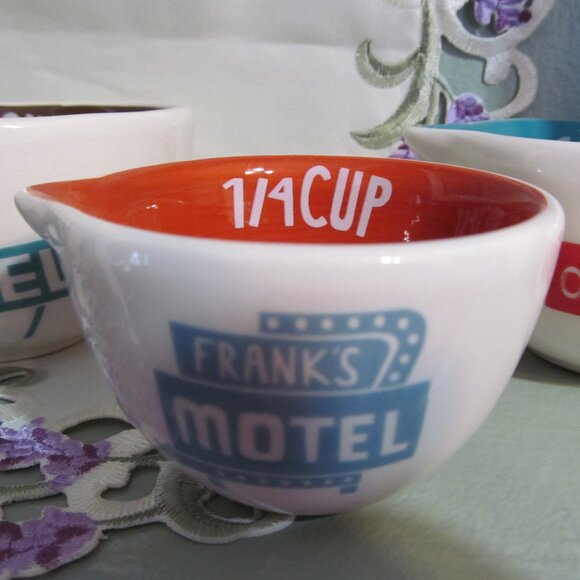 The Curiosity Shoppe at Target Nesting Measuring Cups Route 32 ~ 4 pc set Unused - Picture 4 of 16